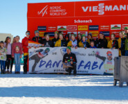 Der Nachwuchs der Skizunft Breitnau verabschiedet Fabian Riessle (GER).