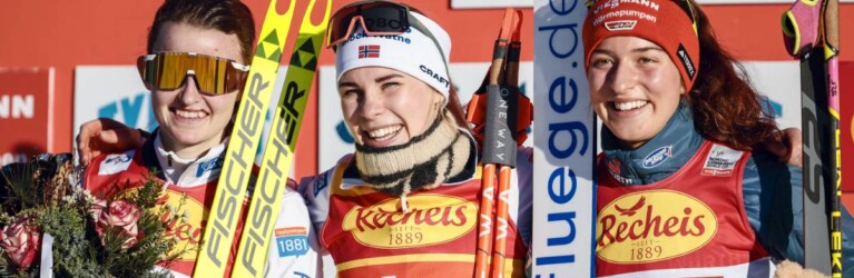Das Podium der Damen: Gyda Westvold Hansen (NOR), Ida Marie Hagen (NOR), Nathalie Armbruster (GER), (l-r)