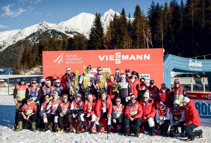 Das norwegische Team: Gyda Westvold Hansen (NOR), Riiber Jarl Magnus (NOR), Ida Marie Hagen (NOR), (l-r)