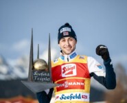 Jarl Magnus Riiber (NOR) gewinnt zum dritten Mal das Nordic Combined Triple in Seefeld.