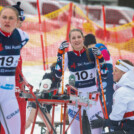 Hanna Midtsundstad (NOR I ) und Mille Marie Hagen (NOR II ) (l-r) warten auf ihren Einsatz.