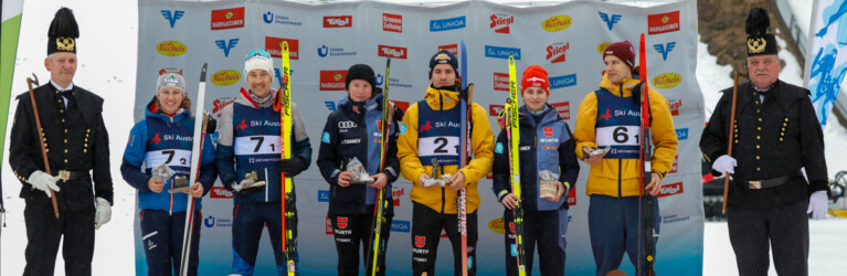 Das Podium beim Mixed Team Sprint in Eisenerz: Laura Pletz (AUT I), Mario Seidl (AUT I), Sophia Maurus (GER I), Jakob Lange (GER I), Marie Naehring (GER II), Simon Mach (GER II), (l-r)