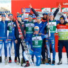 Leevi Mutru (vorne) wird von seinem Team verabschiedet. Valtteri Holopainen (FIN), Jesse Paeaekkoenen (FIN), Arttu Maekiaho (FIN), Eero Hirvonen (FIN), Otto Niittykoski (FIN), Leevi Mutru (FIN), Ilkka Herola (FIN), Physio Jari Hiekkavirta (FIN), Perttu Reponen (FIN), Coach Lauri Asikainen (FIN), (l-r)