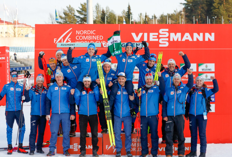 Das österreichische Team führt nun in der Nationenwertung: Paul Walcher (AUT), Coach Jochen Strobl (ITA), Franz-Josef Rehrl (AUT), Stefan Rettenegger (AUT), Johannes Lamparter (AUT), Thomas Rettenegger (AUT), Coach Christoph Bieler (AUT), (l-r).