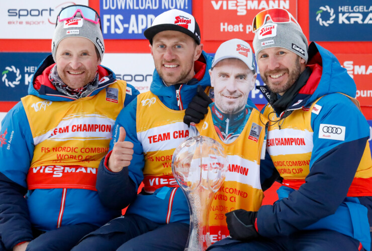 Das österreichische Trainerteam: Jochen Strobl (ITA), Thomas Egger-Riedmüller (AUT), Christoph Eugen (AUT) als Pappfigur, Christoph Bieler (AUT) (l-r)