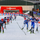 Der Zweikampf um Platz drei zwischen Johannes Rydzek (GER) und Kristjan Ilves (EST) (l-r) geht zugunsten des Esten aus.