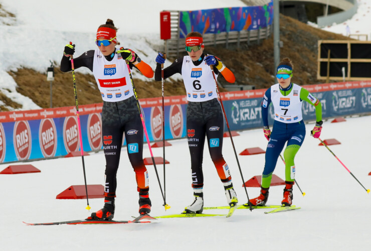 Nathalie Armbruster (GER), Jenny Nowak (GER), Ema Volavsek (SLO), (l-r)