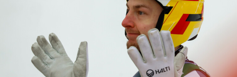 Ilkka Herola (FIN I) hadert dagegen mit den Bedingungen.