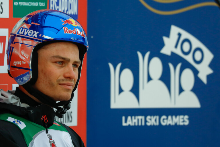 Johannes Lamparter (AUT I) liegt lange in Führung.