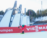 Johannes Lamparter (AUT) bei der Einfahrt ins Stadion