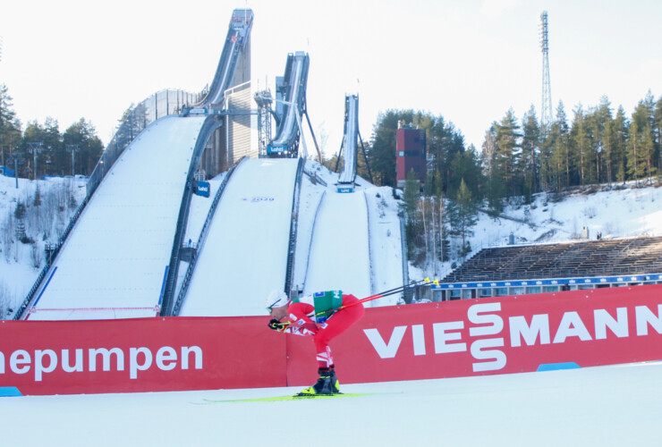 Johannes Lamparter (AUT) bei der Einfahrt ins Stadion