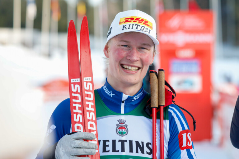 Leevi Mutru (FIN) sagt Danke.