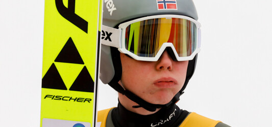 Jens Luraas Oftebro (NOR I) ist nicht glücklich mit seinem Ergebnis.