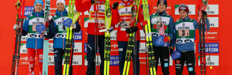 Das Podium des Teamsprints: Stefan Rettenegger (AUT I), Johannes Lamparter (AUT I), Joergen Graabak (NOR I), Jens Luraas Oftebro (NOR I), Vinzenz Geiger (GER II), Manuel Faisst (GER II), (l-r)