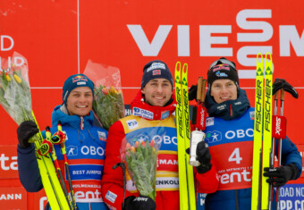 Das Podium: Johannes Lamparter (AUT), Jarl Magnus Riiber (NOR), Kristjan Ilves (EST), (l-r)