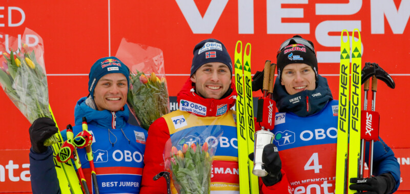 Das Podium: Johannes Lamparter (AUT), Jarl Magnus Riiber (NOR), Kristjan Ilves (EST), (l-r)