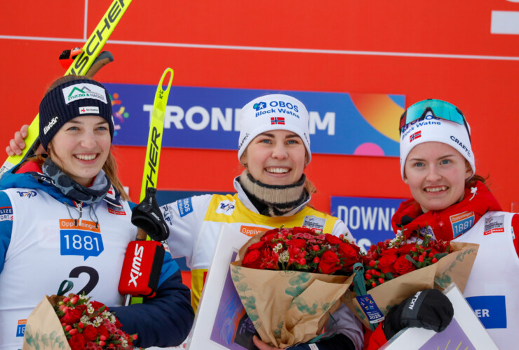 Die Tagessiegerinnen beim Finale: Lisa Hirner (AUT), Ida Marie Hagen (NOR), Gyda Westvold Hansen (NOR) (l-r)