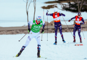 Aleksander Skoglund (NOR) ist der Gesamtsieger des COC der Nordischen Kombination in der Saison 2023-24.