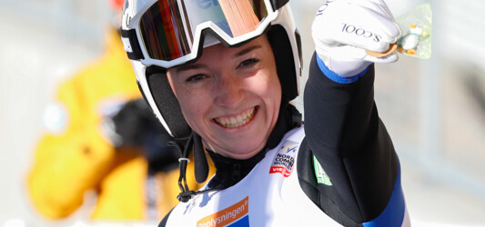 Silva Verbic (SLO) freut sich mehr über ihr Osternest als über ihren Sprung.