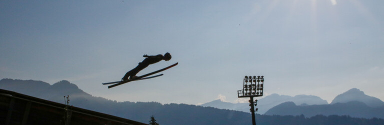 Jan Andersen (GER) war als Vorspringer im Einsatz.