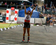 Nathalie Armbruster (GER) freut sich über Platz 2.
