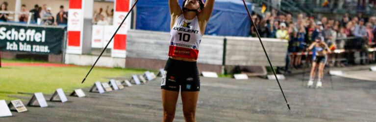 Nathalie Armbruster (GER) freut sich über Platz 2.