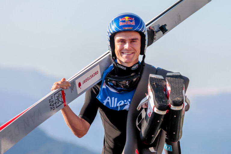 Vinzenz Geiger (GER) trat nur auf der Schanze an.