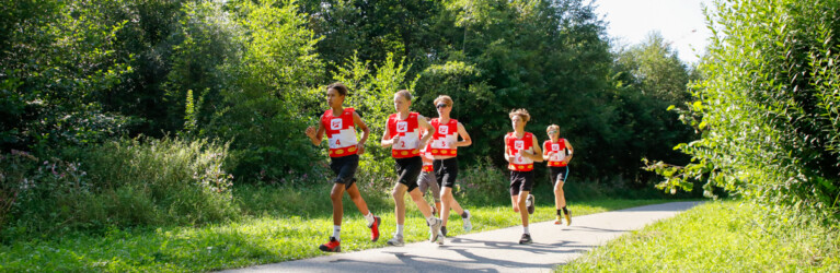 Aaron Hochenegg (AUT), Hannes Mey (GER), Victor Hugo Sivle (NOR), Leon Kristoffer Kjoellestad (NOR), Maximilian Ferner (AUT), (l-r) beim Youth Cup