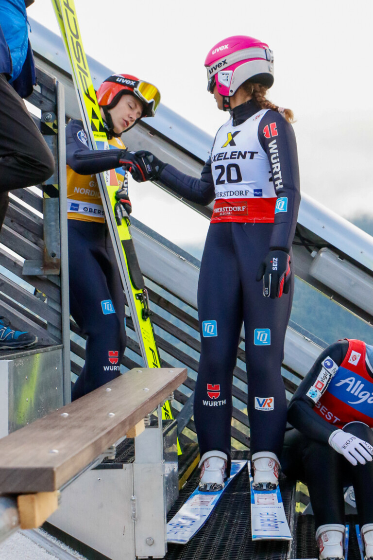 Jenny Nowak (GER), Nathalie Armbruster (GER), (l-r)