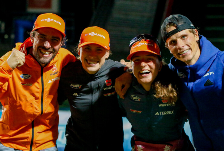 Vier DSV-Athleten auf dem Podium: Johannes Rydzek (GER), Jenny Nowak (GER), Nathalie Armbruster (GER), David Mach (GER), (l-r)