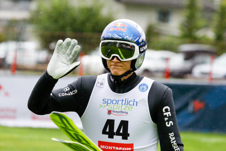 Kristjan Ilves (EST) gewinnt das Springen.