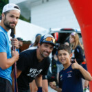 Coach Alex Mougin (FRA), Vincent Descombes Sevoie (FRA), Louison Descombes Sevoie (FRA) (l-r)