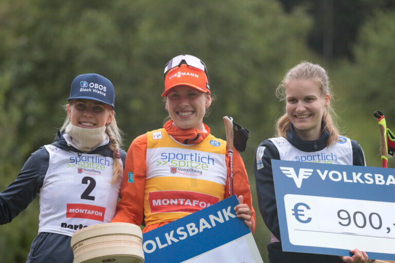 Ida Marie Hagen (NOR), Jenny Nowak (GER), Ema Volavsek (SLO), (l-r)