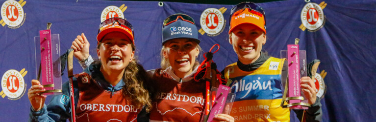 Das Podium der Damen: Nathalie Armbruster (GER), Ida Marie Hagen (NOR), Jenny Nowak (GER), (l-r)