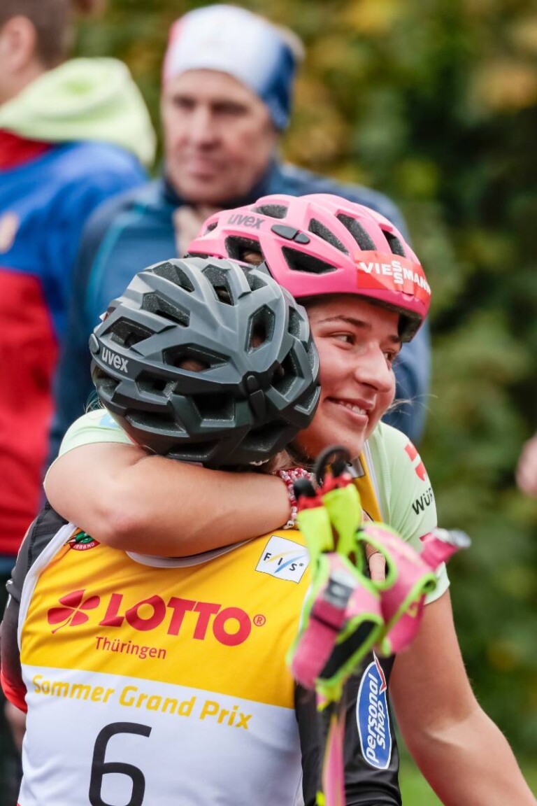 Anne Haeckel (GER), Nathalie Armbruster (GER), (l-r)