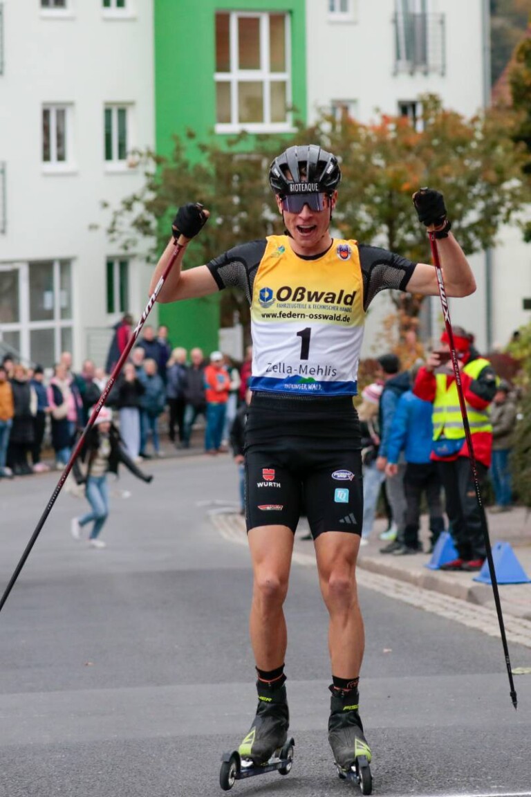 Sturz, Sprungsieg und Meistertitel: David Mach (GER)