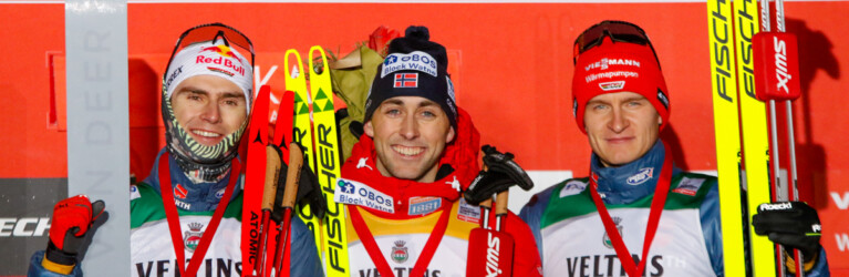 Das Podium: Vinzenz Geiger (GER), Jarl Magnus Riiber (NOR), Julian Schmid (GER), (l-r)