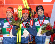 Das Podium: Julian Schmid (GER), Johannes Rydzek (GER), Vinzenz Geiger (GER), (l-r)