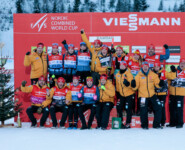 Nathalie Armbruster (GER) mit dem deutschen Team