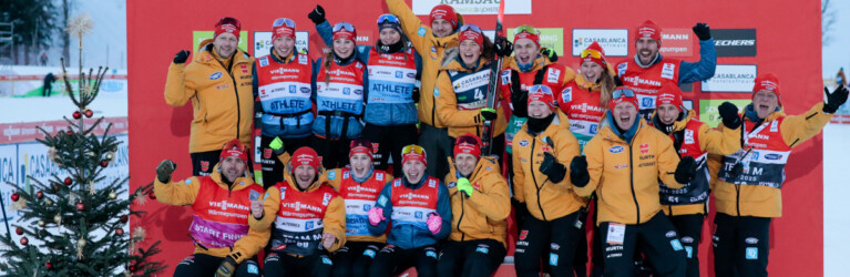 Nathalie Armbruster (GER) mit dem deutschen Team