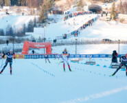 Vinzenz Geiger (GER), Jarl Magnus Riiber (NOR), Julian Schmid (GER), (l-r)