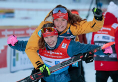 Jenny Nowak (GER), Nathalie Armbruster (GER), (l-r)