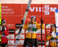 Das Podium des Tages: Jarl Magnus Riiber (NOR), Vinzenz Geiger (GER), Manuel Faisst (GER), (l-r)