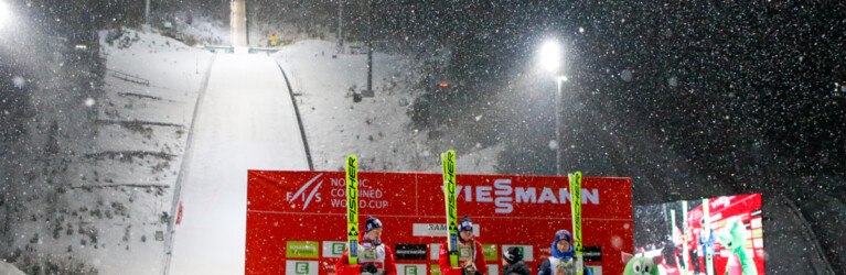 Die Sieger der Herren: Jens Luraas Oftebro (NOR), Jarl Magnus Riiber (NOR), Kristjan Ilves (EST), (l-r)