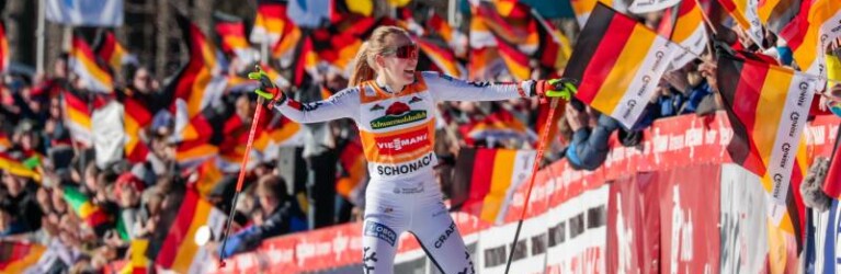 Ida Marie Hagen (NOR) kann ihren Sieg voll auskosten.