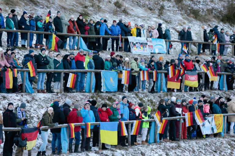Über 4000 Zuschauer besuchten den Wettkampf am Sonntag.