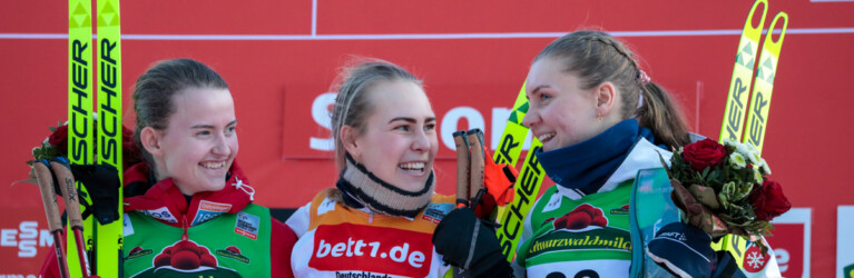 Das Podium der Damen: Gyda Westvold Hansen (NOR), Ida Marie Hagen (NOR), Marte Leinan Lund (NOR), (l-r)
