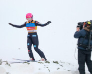 An der Landung lag's: Nathalie Armbruster (GER)