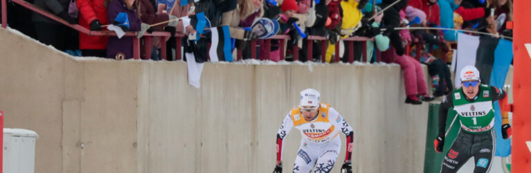 Zielsprint: Jarl Magnus Riiber (NOR), Vinzenz Geiger (GER), (l-r)