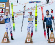 Die Medaillengewinner: Jens Luraas Oftebro (NOR), Jarl Magnus Riiber (NOR), Vinzenz Geiger (GER), (l-r)